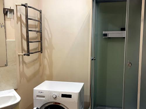 квартира за адресою Драгоманова, 6а