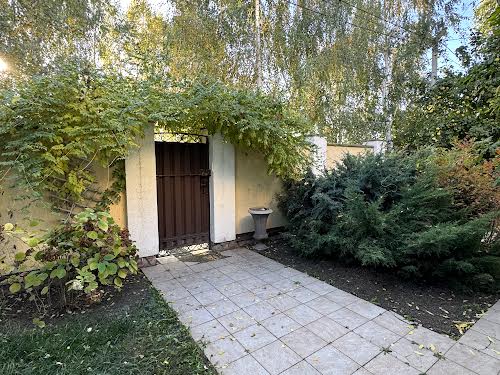 коммерческая по адресу с. Софиевская борщаговка, Звёздная ул., 8