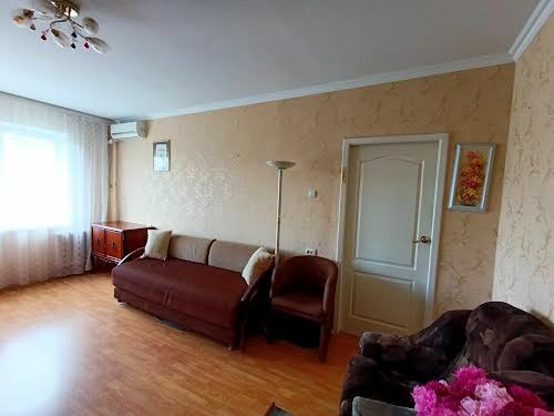 квартира за адресою Вахтанга Кікабідзе вул. (Булгакова), 8-А