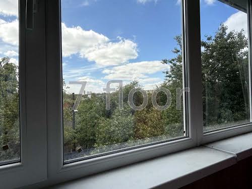 квартира за адресою Академіка Заболотного вул., 136-А