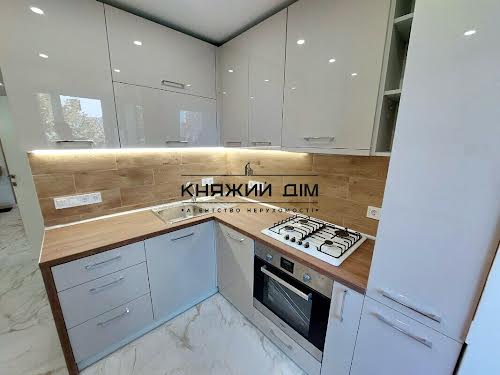 квартира за адресою Бутишів пров. (Андрія Іванова вул.), 17