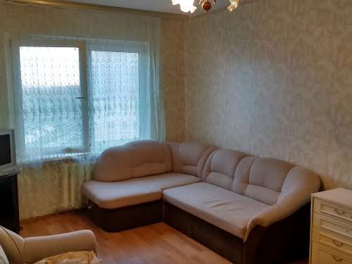 квартира за адресою Милославська вул., 4
