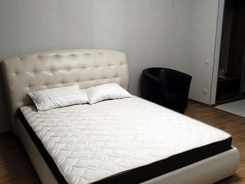 квартира по адресу Петропавловская ул., 40