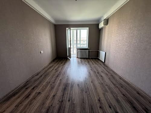квартира по адресу Світлицького ул., 28в