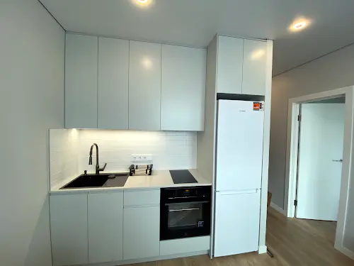 квартира за адресою Салютна вул., 2к16