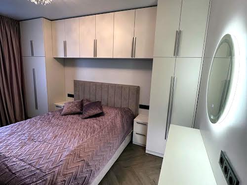 квартира по адресу Киев, Еленовская ул., 8