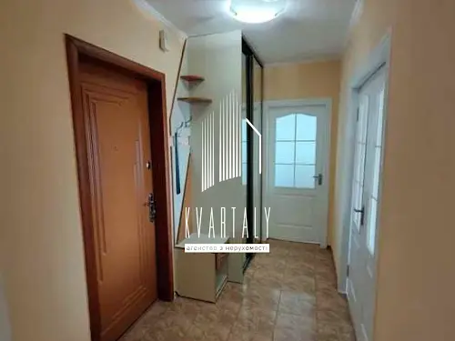 квартира за адресою Милославська вул., 21