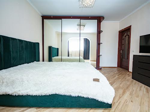 квартира за адресою Урлівська вул., 5