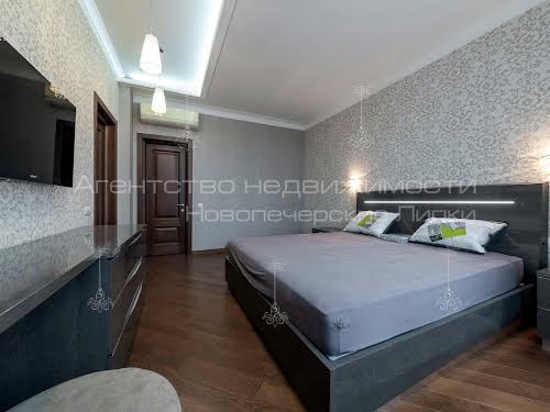 квартира за адресою Андрія Верхогляда вул. (Михайла Драгомирова), 7