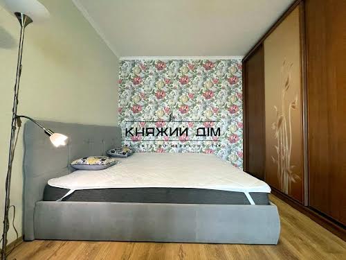 квартира за адресою Драгоманова вул., 8-А