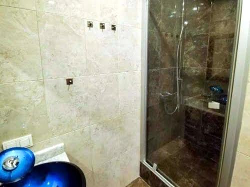 квартира за адресою Регенераторна вул., 4