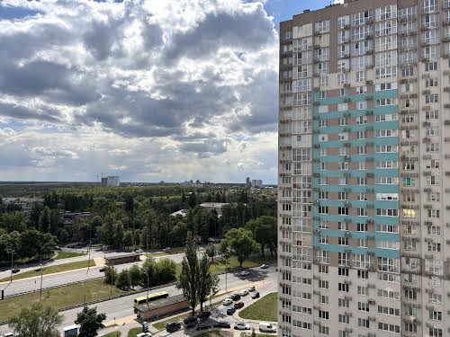 квартира за адресою Академіка Заболотного вул., 15-Б