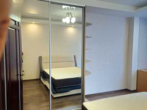 квартира за адресою Петропавлівська вул., 40