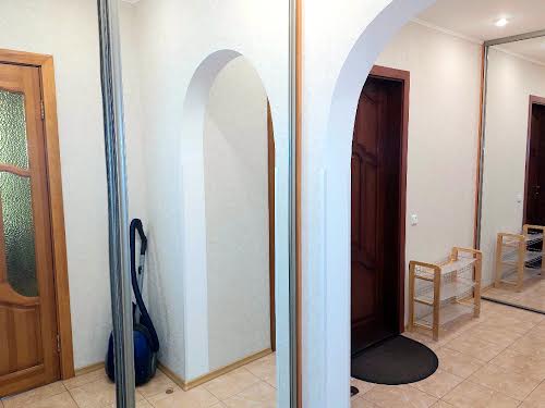квартира за адресою Федора Ернста вул., 12