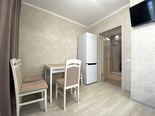 квартира за адресою Софії Русової вул., 7-А