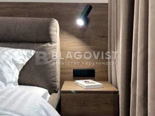 квартира по адресу Олександра Олеся ул., 7