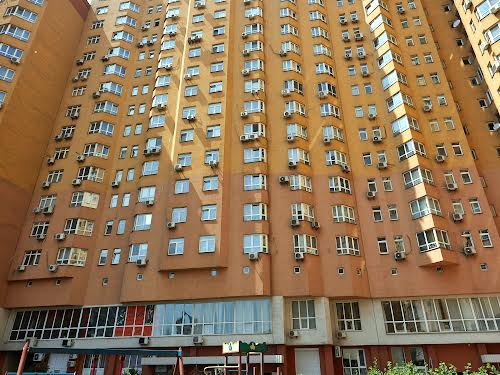 квартира по адресу Александра Мишуги ул., 2