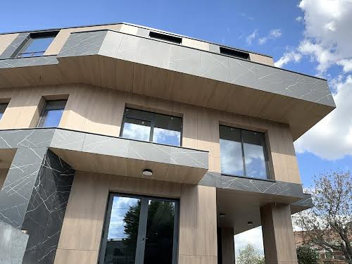 квартира за адресою Ломаківська вул. (Мічуріна), 55