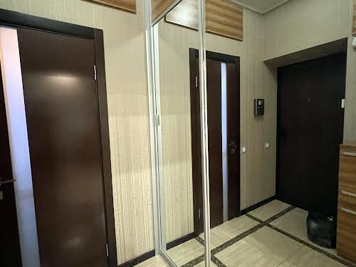квартира за адресою Панаса Мирного вул., 20