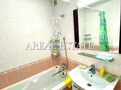 квартира за адресою Київ, Святошинська пл., 1