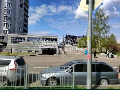 квартира по адресу Киев, Николая Ушакова ул., 1-Б