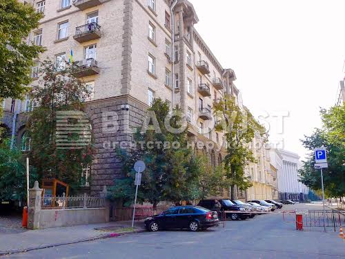 квартира за адресою Банкова вул., 3