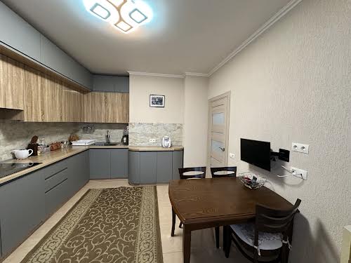 квартира за адресою Миколи Бажана просп., 12