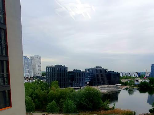 квартира за адресою Дніпровська набережна вул., 20-А