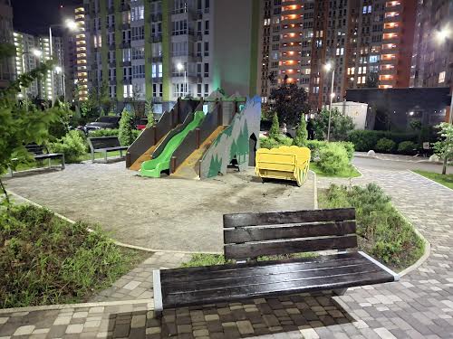 квартира за адресою Берестейський просп. (Перемоги), 65-Б