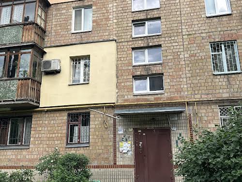 квартира за адресою Братиславська вул., 30