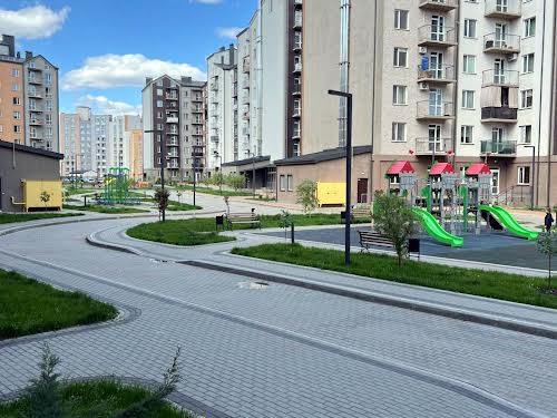 квартира за адресою Героїв Крут вул., 12
