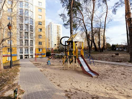квартира за адресою Валерія Лобановського вул., 28