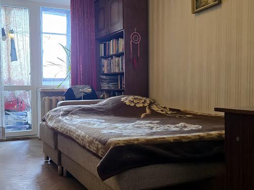 квартира по адресу Голосеевский просп. (40-летия Октября), 25