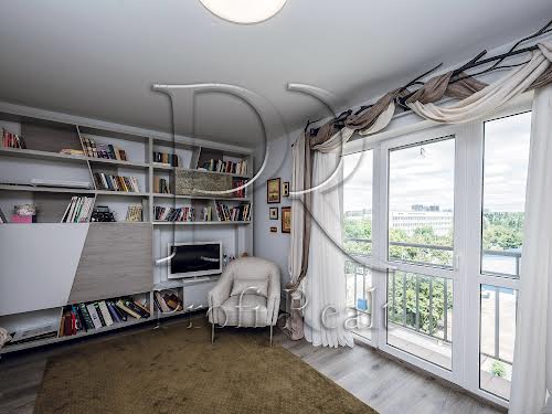 квартира за адресою Метрологічна вул., 13