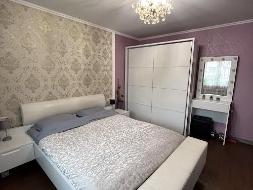 дом по адресу Альпійська, 6