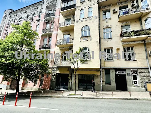 квартира за адресою Костельна вул., 9