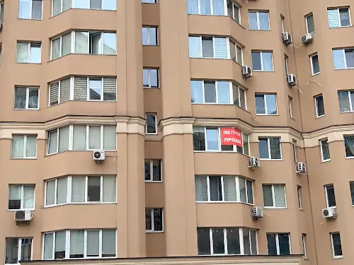 квартира за адресою Миру вул., 27