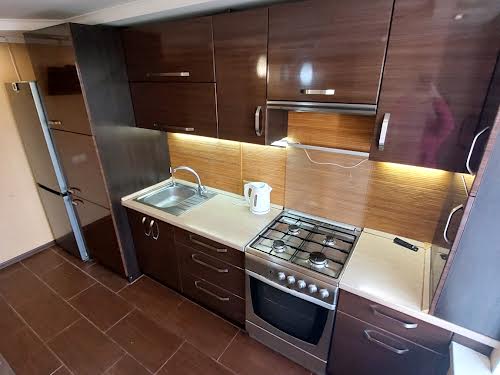квартира по адресу Космонавтов ул., 68а