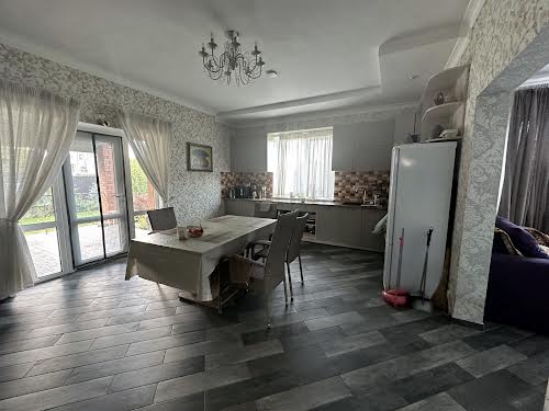 будинок за адресою Лесі Українки, 37