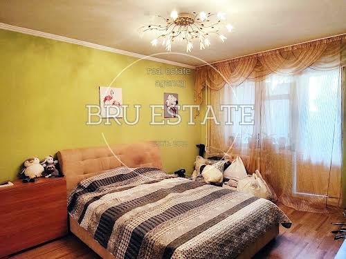 квартира по адресу Киев, Оболонский просп., 34