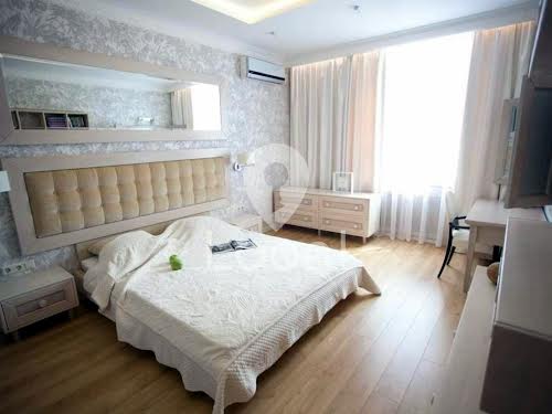 квартира за адресою Київ, Інститутська вул., 18