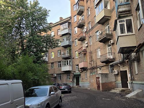 квартира по адресу Дмитрия Яворницкого просп. (Карла Маркса), 82