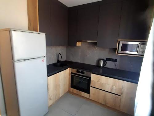 квартира за адресою Анни Ахматової вул., 4