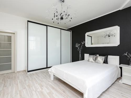 квартира за адресою Старонаводницька вул., 6 Б