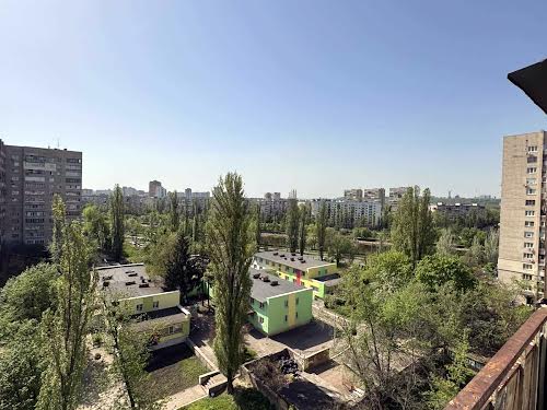 квартира по адресу Флоренции ул., 12-А