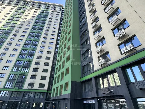 квартира за адресою Михайла Максимовича вул. (Онуфрія Трутенка), 32-Б