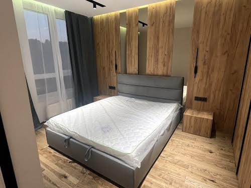 квартира за адресою Митрополита Василя Липківського вул. (Урицького), 38