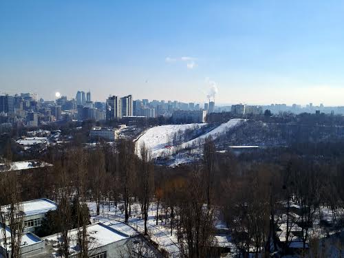 квартира по адресу Романа Ратушного ул. (Волгоградська), 17