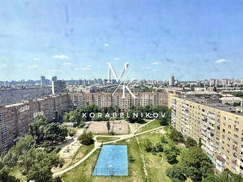 квартира за адресою Володимира Сосюри вул., 6