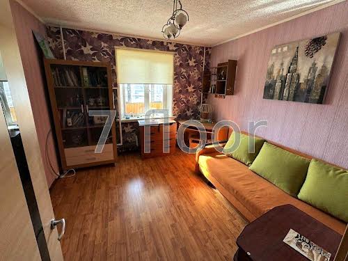 квартира за адресою Урлівська вул., 42